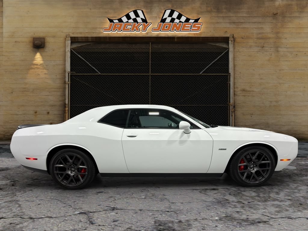 Used 2018 Dodge Challenger R/T Plus RWD image 11
