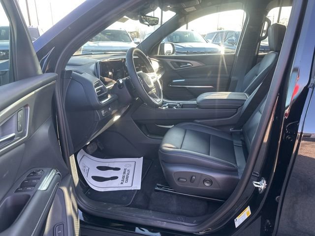 New 2026 Chevrolet Traverse LT w/ Driver Confidence Package FWD image 16