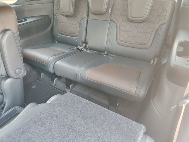 New 2026 Nissan Armada Platinum image 22