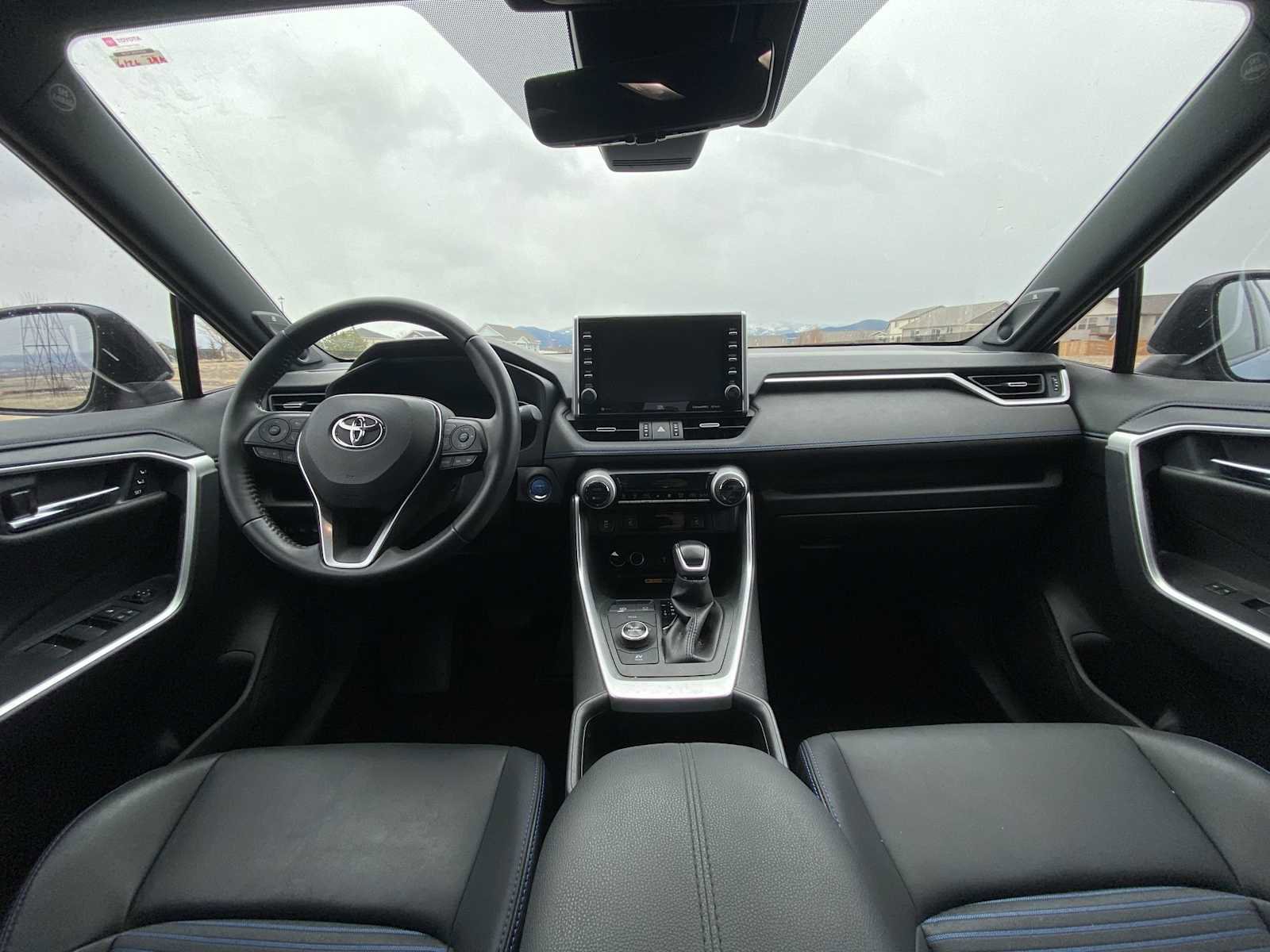 Used 2022 Toyota RAV4 XSE image 16
