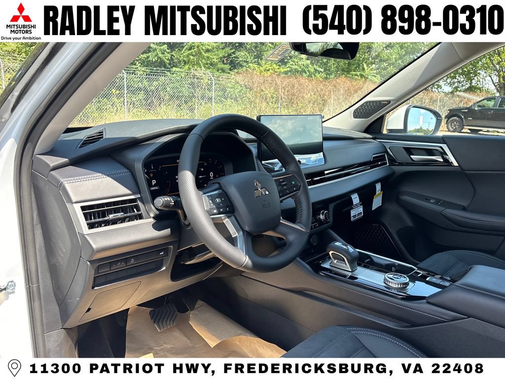 New 2026 Mitsubishi Outlander SE AWD/4WD image 4