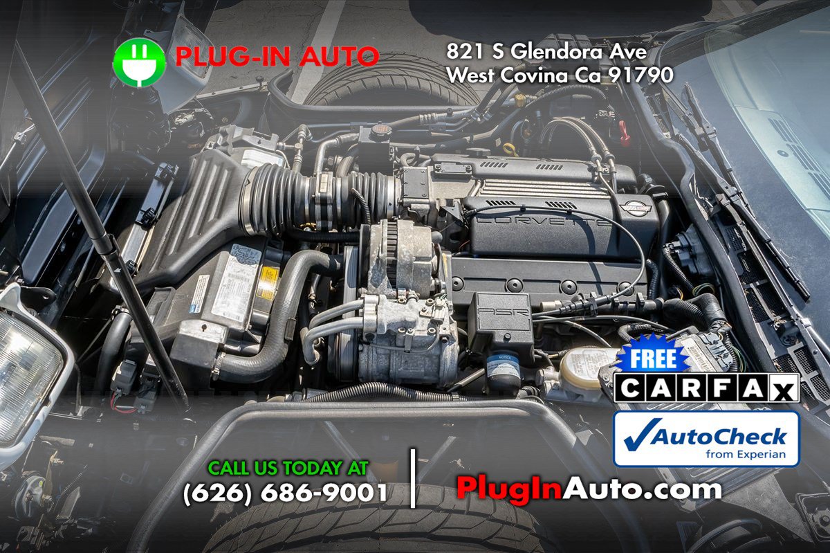 Used 1996 Chevrolet Corvette Coupe RWD image 10