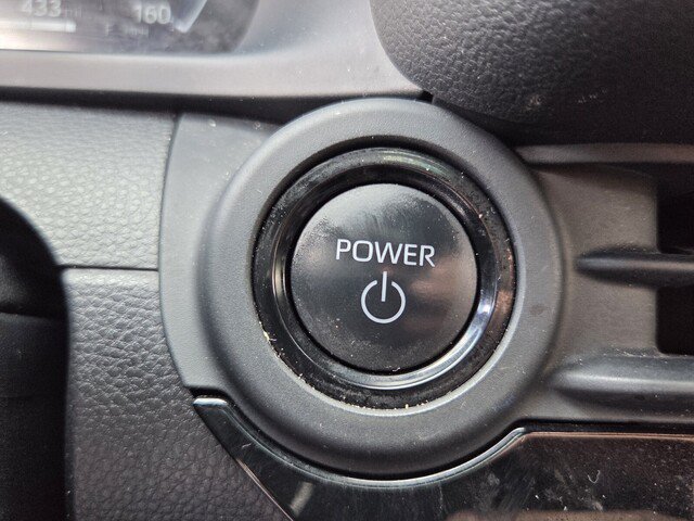 Used 2023 Toyota Crown AWD/4WD image 22