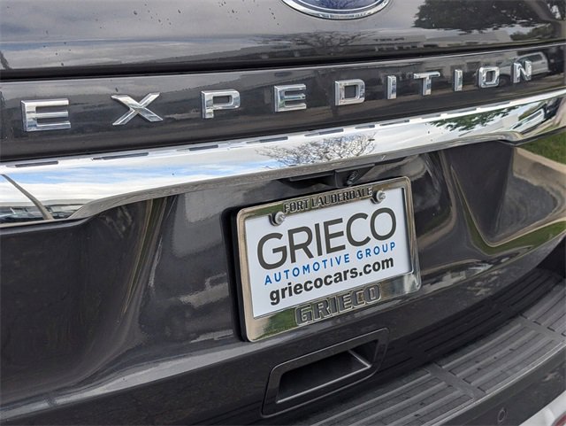 Used 2024 Ford Expedition Limited image 14