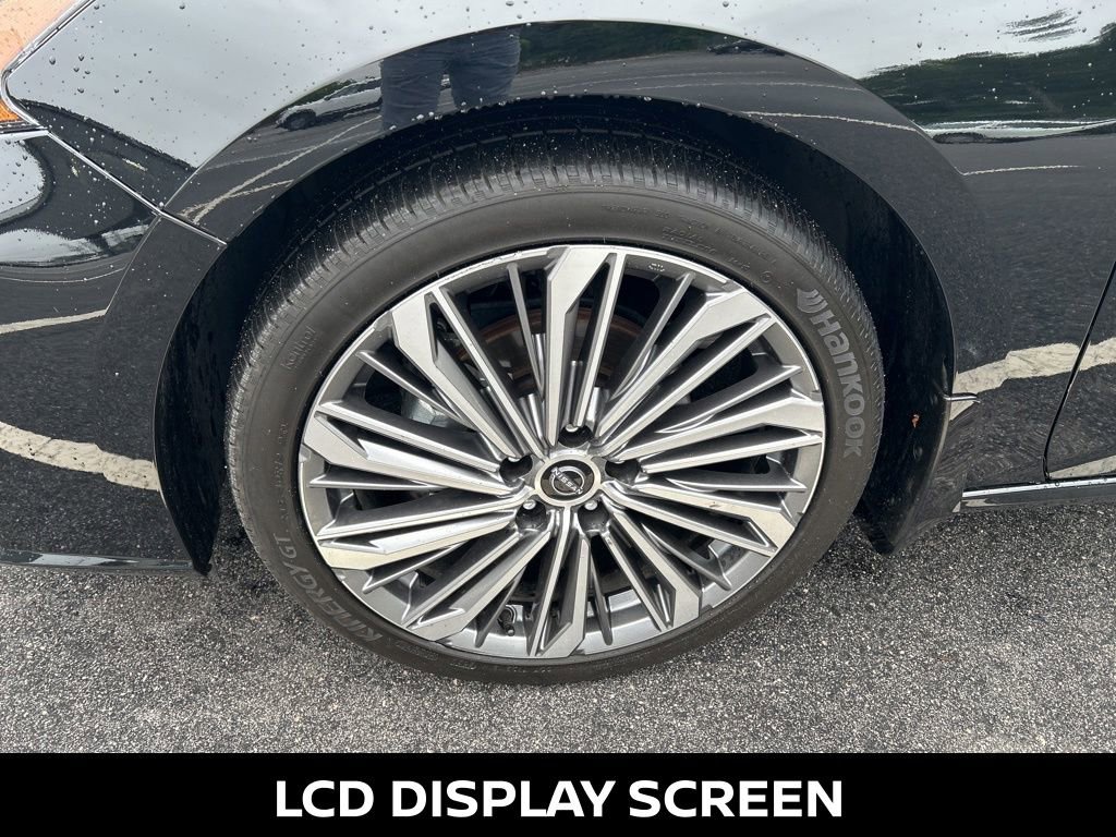 Certified 2025 Nissan Altima 2.5 SL FWD image 11