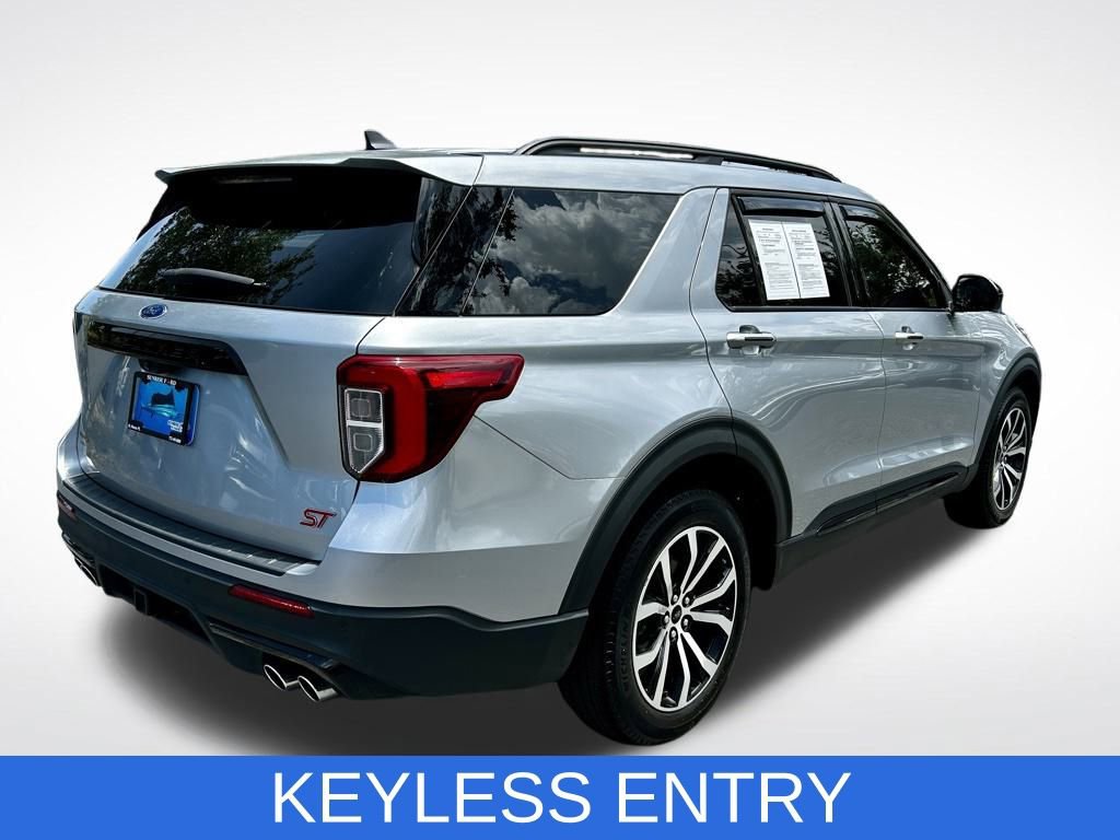 Used 2023 Ford Explorer ST AWD/4WD image 6