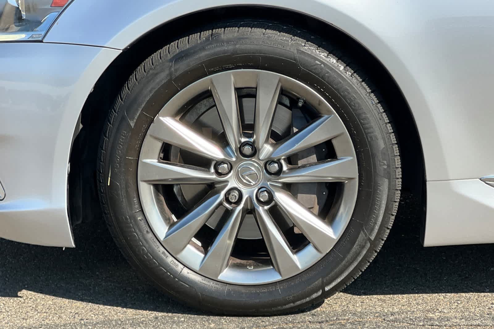 Used 2014 Lexus LS 460 w/ Comfort Package RWD image 32