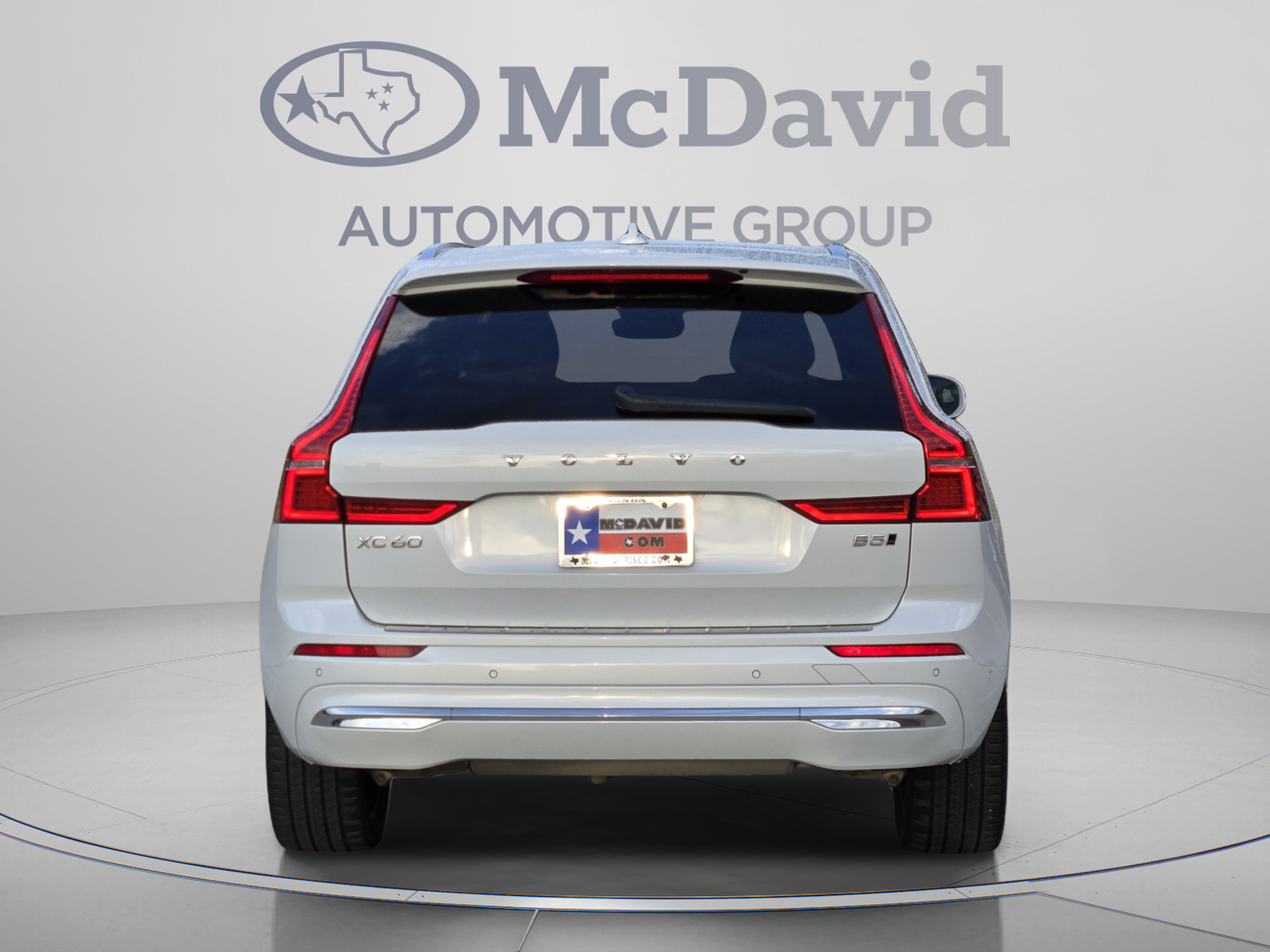 Used 2022 Volvo XC60 B5 Inscription w/ Advanced Package AWD/4WD image 5