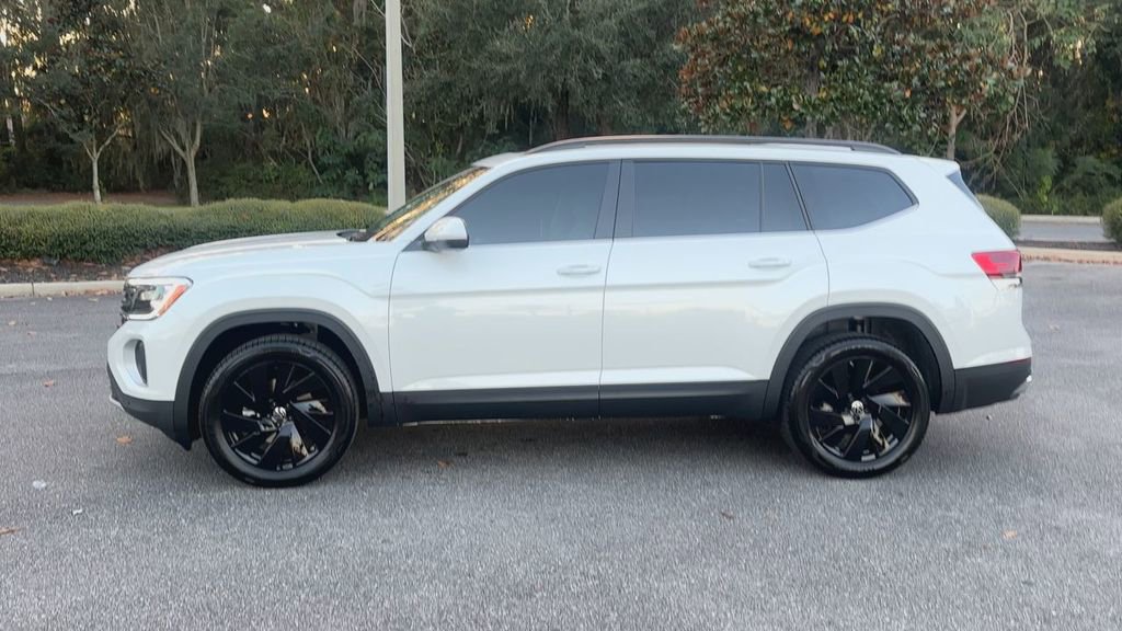 New 2026 Volkswagen Atlas SE image 5