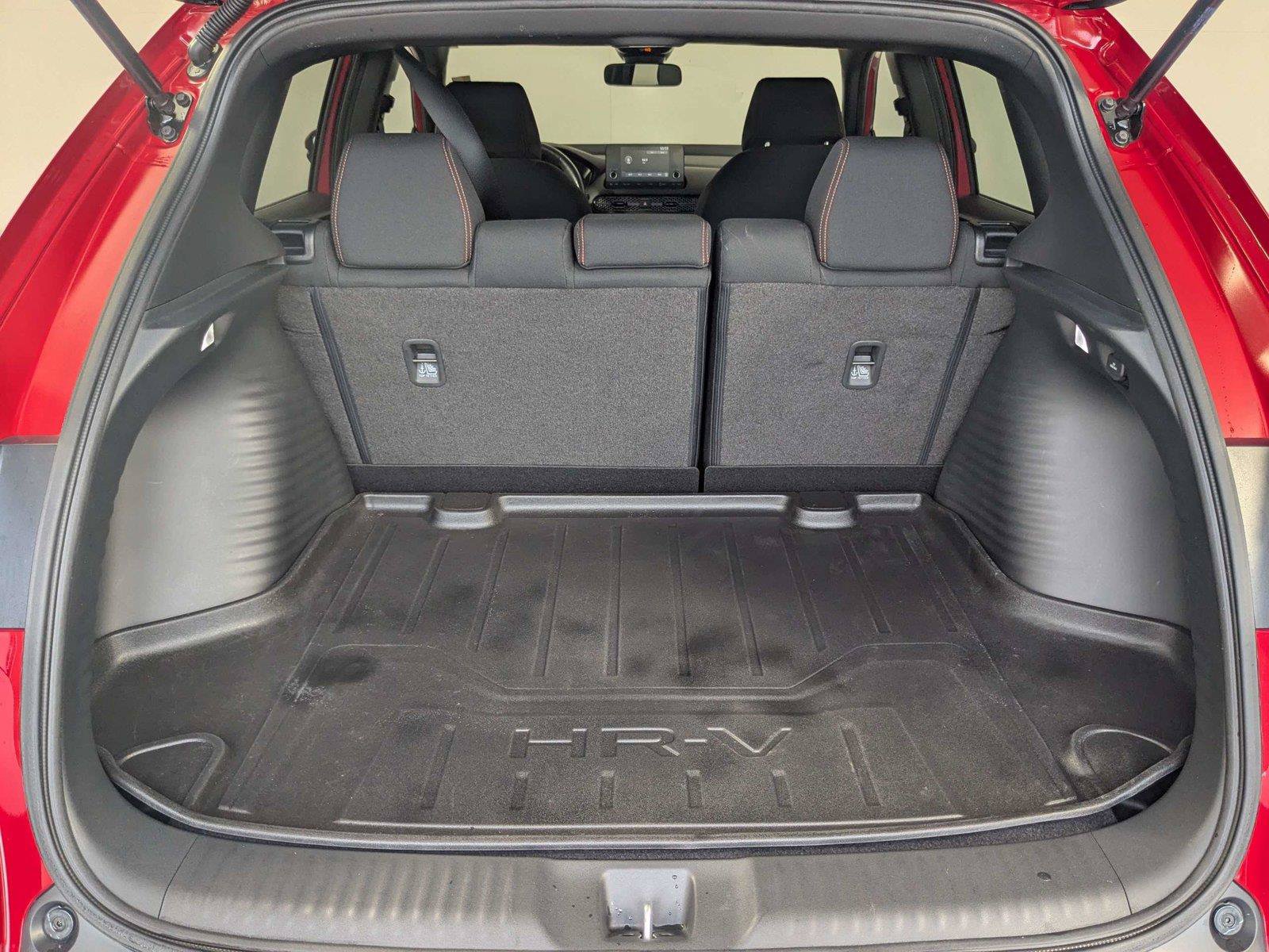 Used 2023 Honda HR-V Sport image 9