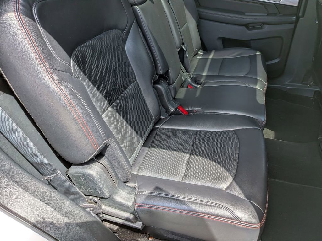 Used 2019 Ford Explorer Sport w/ Equipment Group 401A AWD/4WD image 32