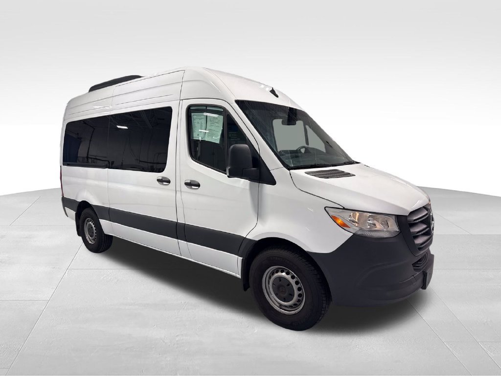 Used 2024 Mercedes-Benz Sprinter 2500 image 50