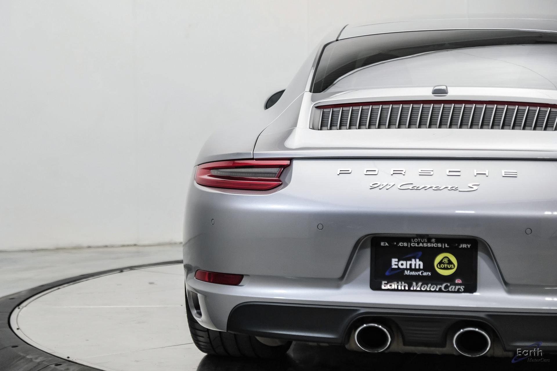Used 2017 Porsche 911 Carrera S RWD image 13