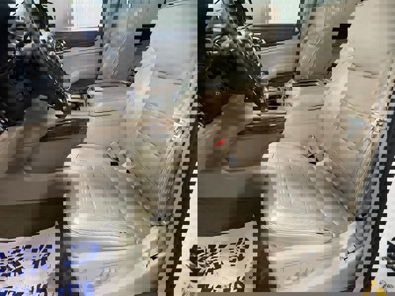 Used 2015 GMC Yukon XL Denali w/ Touring Package AWD/4WD image 16