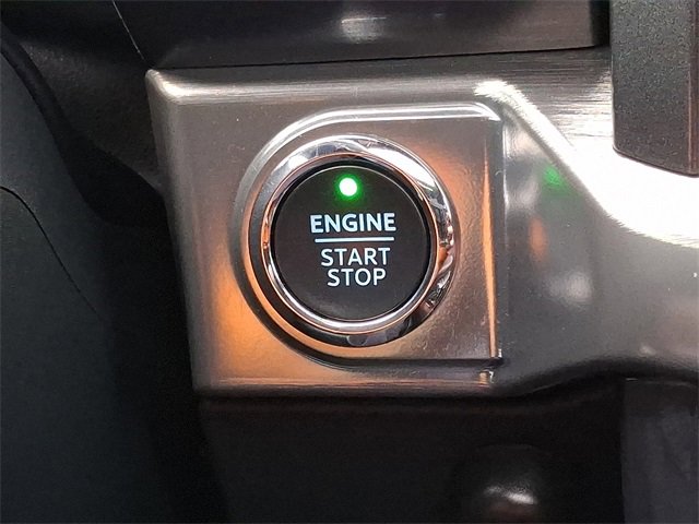 Used 2023 Ford F150 Lariat image 27
