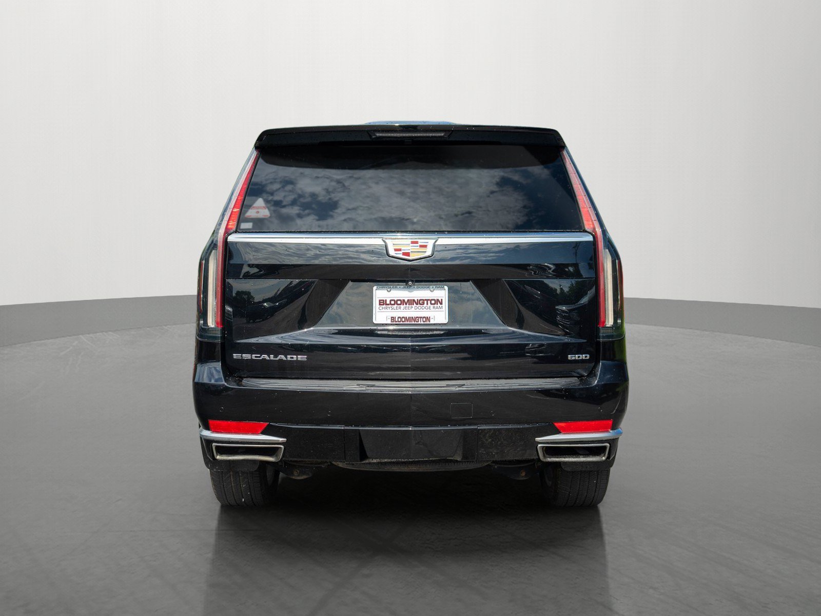 Used 2022 Cadillac Escalade ESV Luxury AWD/4WD image 6