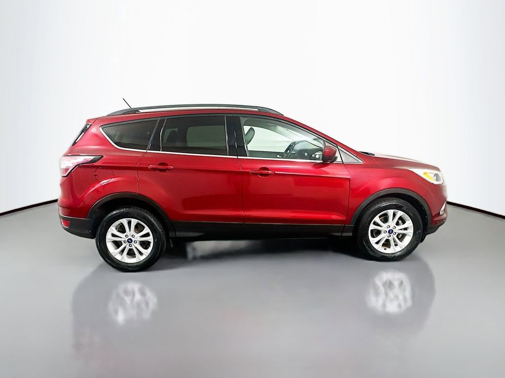 Used 2018 Ford Escape SEL image 4