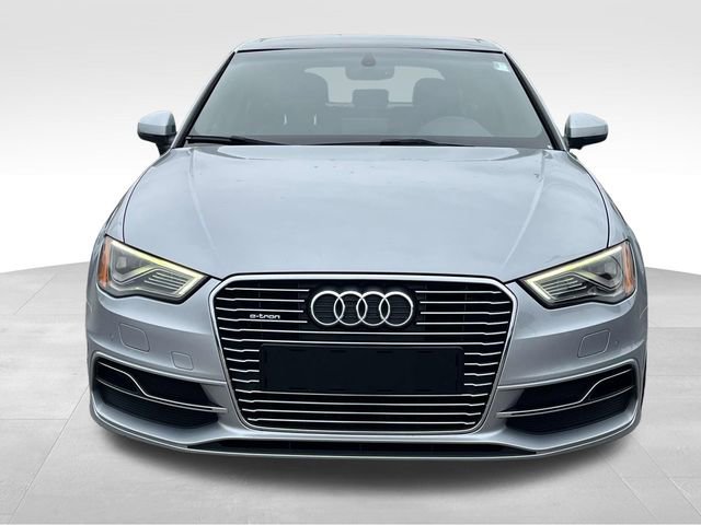 Used 2016 Audi A3 e-tron Premium Plus w/ Premium Plus Package image 2