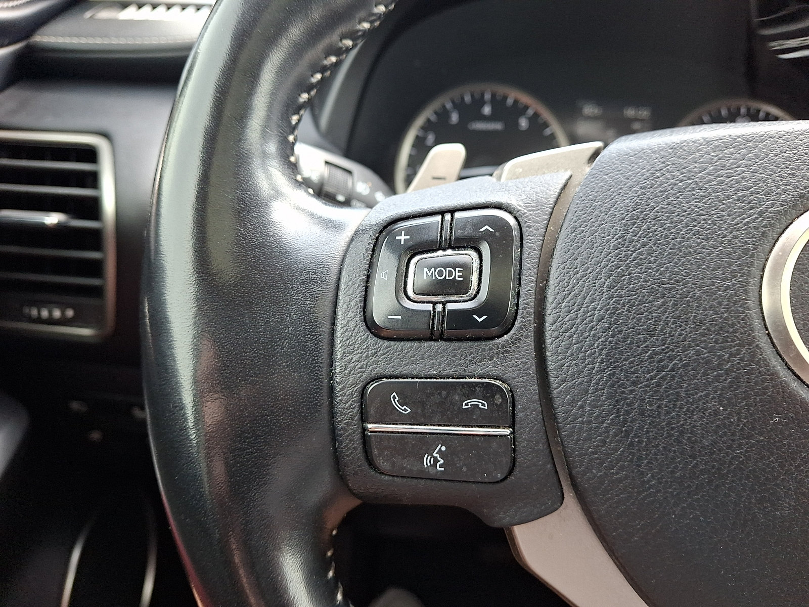 Used 2020 Lexus NX 300 AWD w/ Premium Package image 22