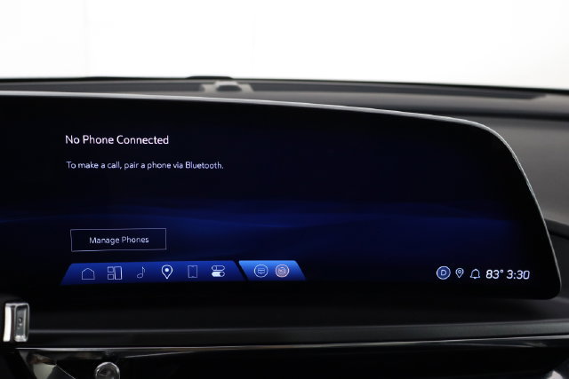 Used 2024 Cadillac Lyriq Tech RWD image 34
