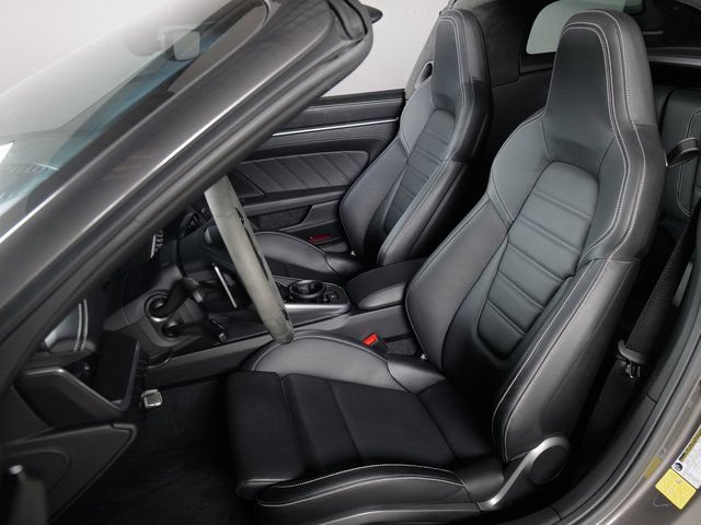 Certified 2024 Porsche 911 Targa 4 GTS AWD/4WD image 5