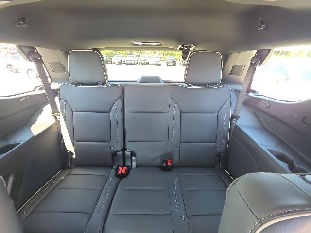 New 2026 Chevrolet Tahoe Premier w/ Sun And Tow Package AWD/4WD image 32