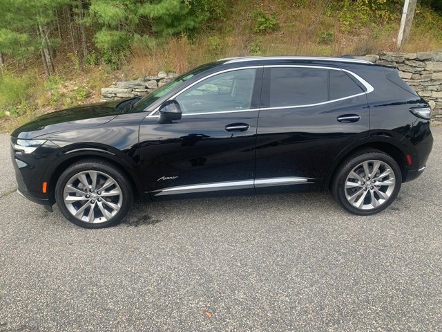 Used 2022 Buick Envision Avenir w/ Technology Package II