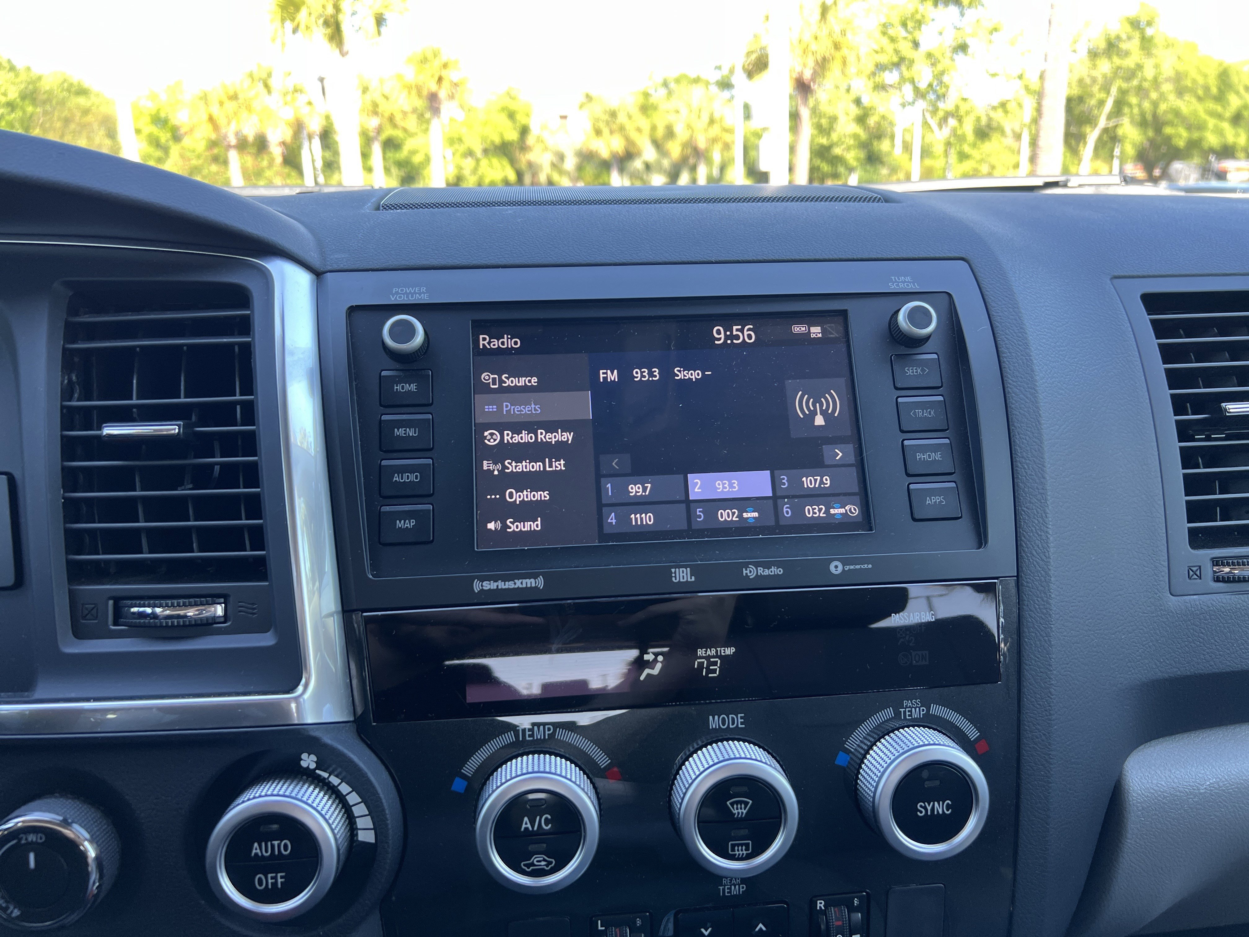 Used 2021 Toyota Sequoia Platinum AWD/4WD image 23