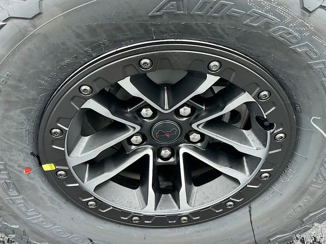 New 2026 Jeep Wrangler Unlimited Rubicon w/ Xtreme 35 Tire Package image 28