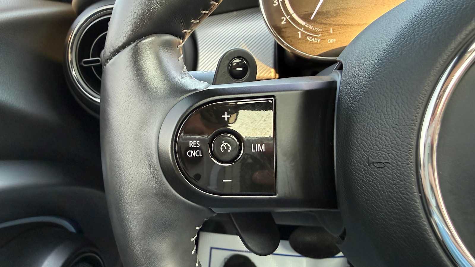 Used 2024 MINI Cooper S FWD image 15