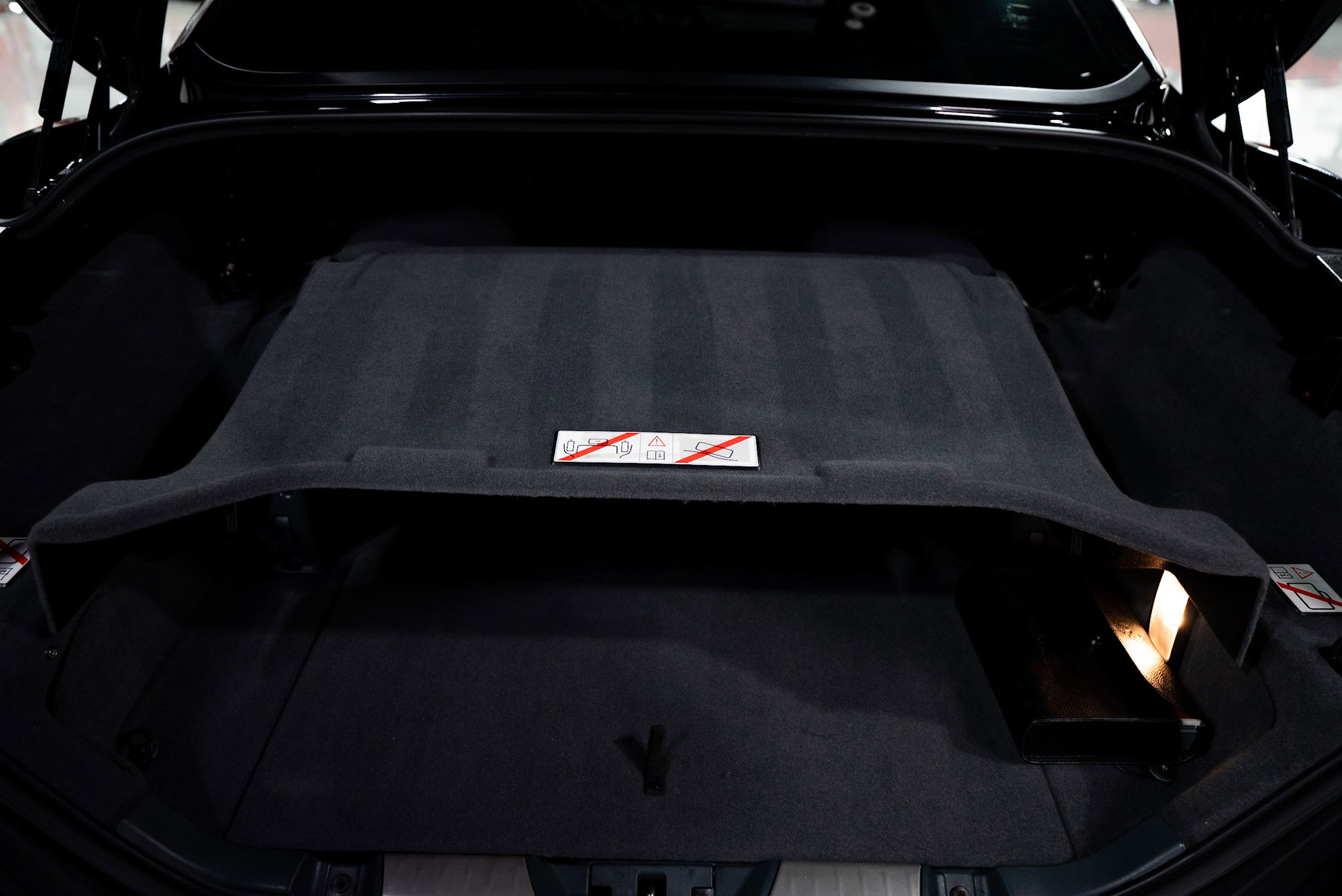 Used 2012 Ferrari California image 38