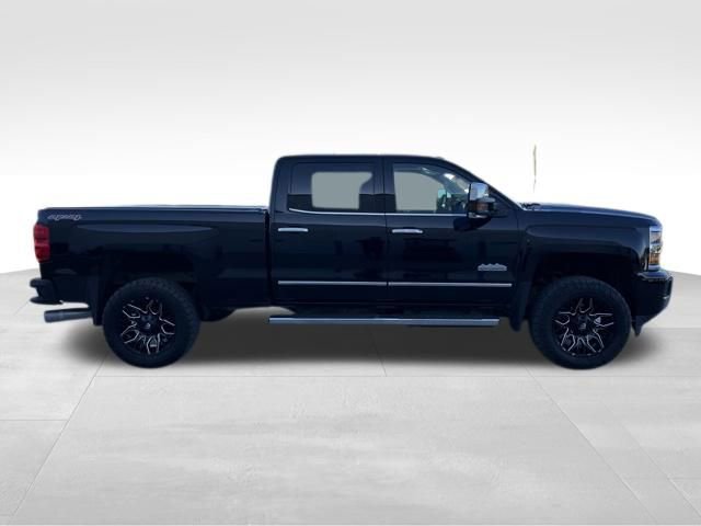 Used 2016 Chevrolet Silverado 2500 High Country w/ Duramax Plus Package AWD/4WD image 7