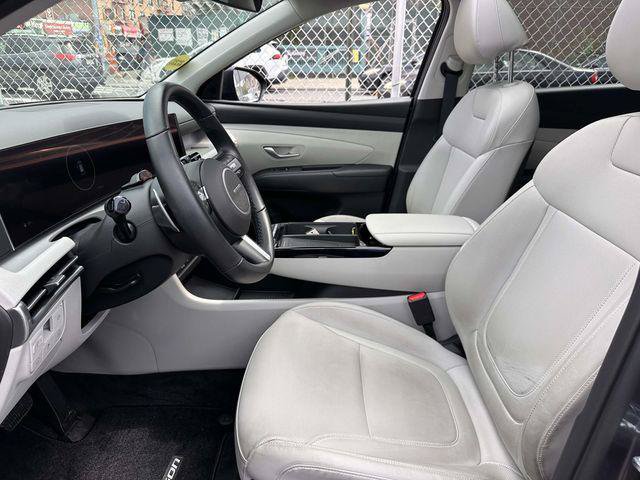 Certified 2025 Hyundai Tucson SEL AWD/4WD image 16