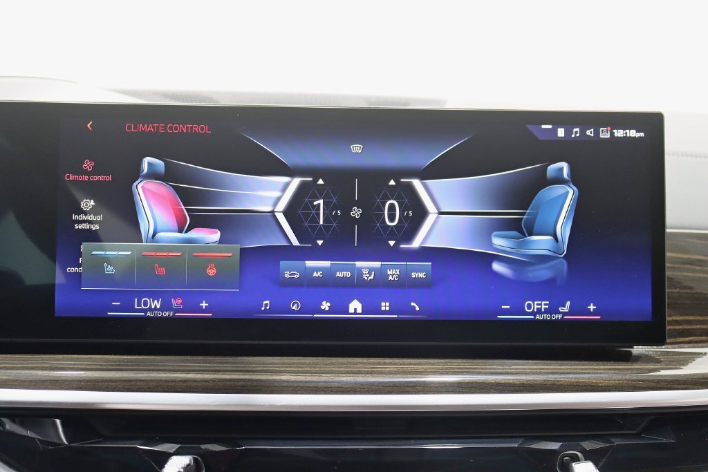 Used 2024 BMW X7 M60i w/ Executive Package AWD/4WD image 22