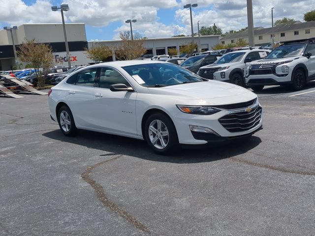 Used 2023 Chevrolet Malibu LS FWD image 4