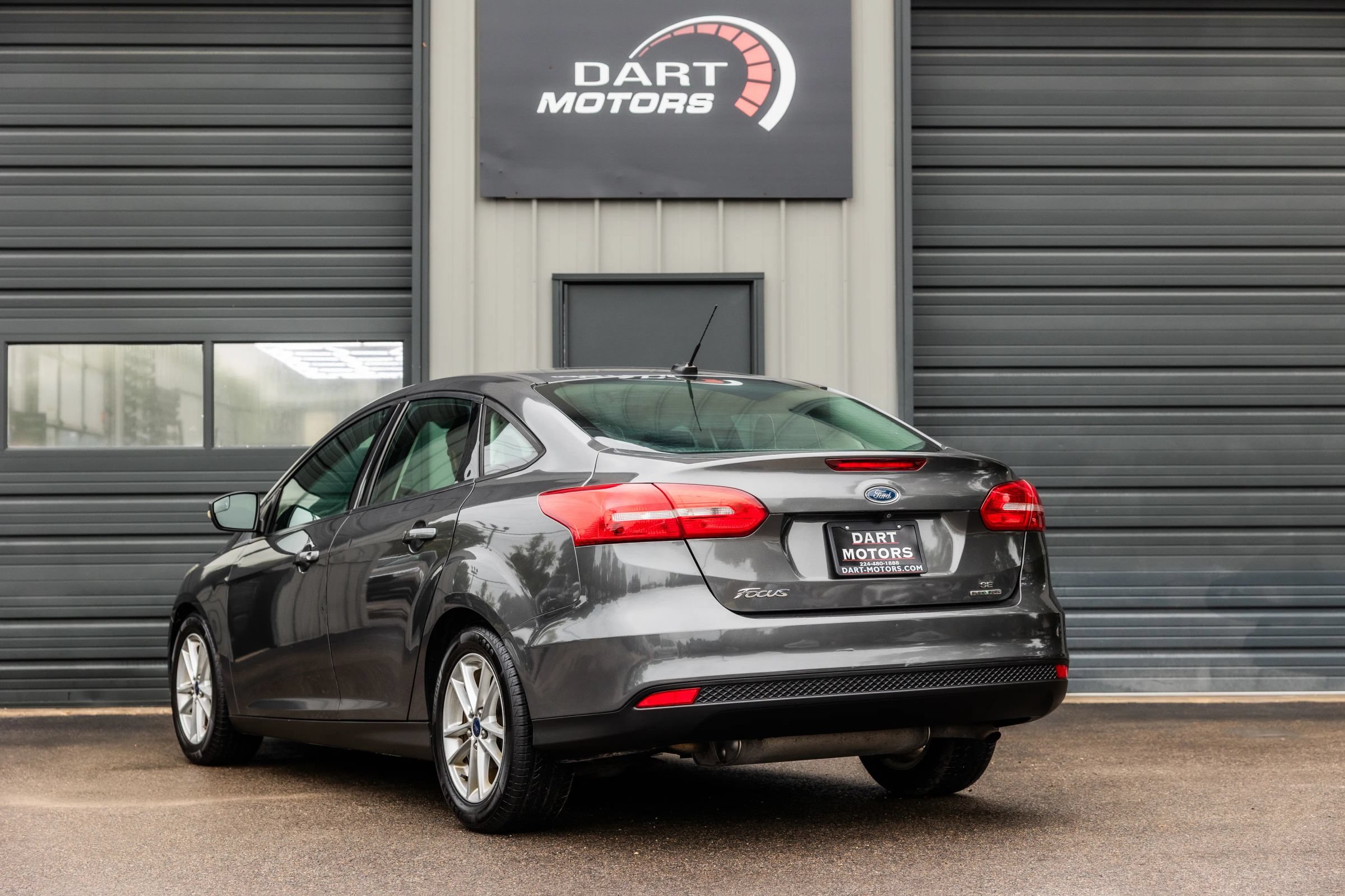 Used 2016 Ford Focus SE FWD image 5