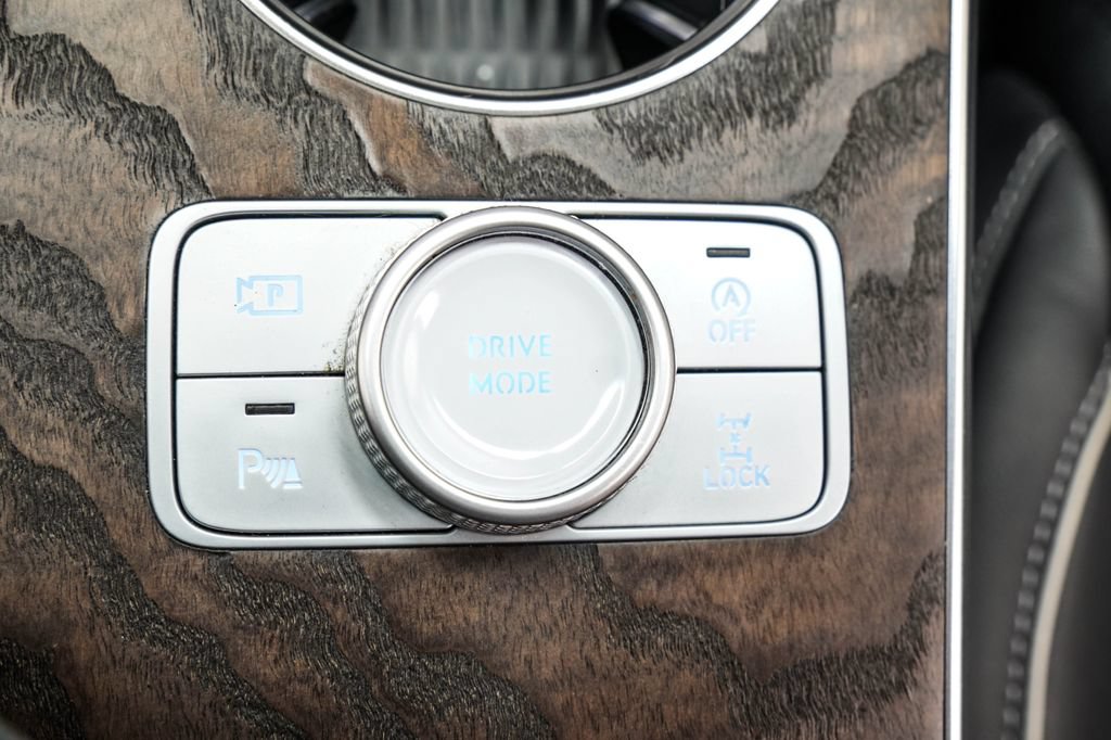 Used 2025 Genesis GV80 2.5T Prestige AWD/4WD image 27