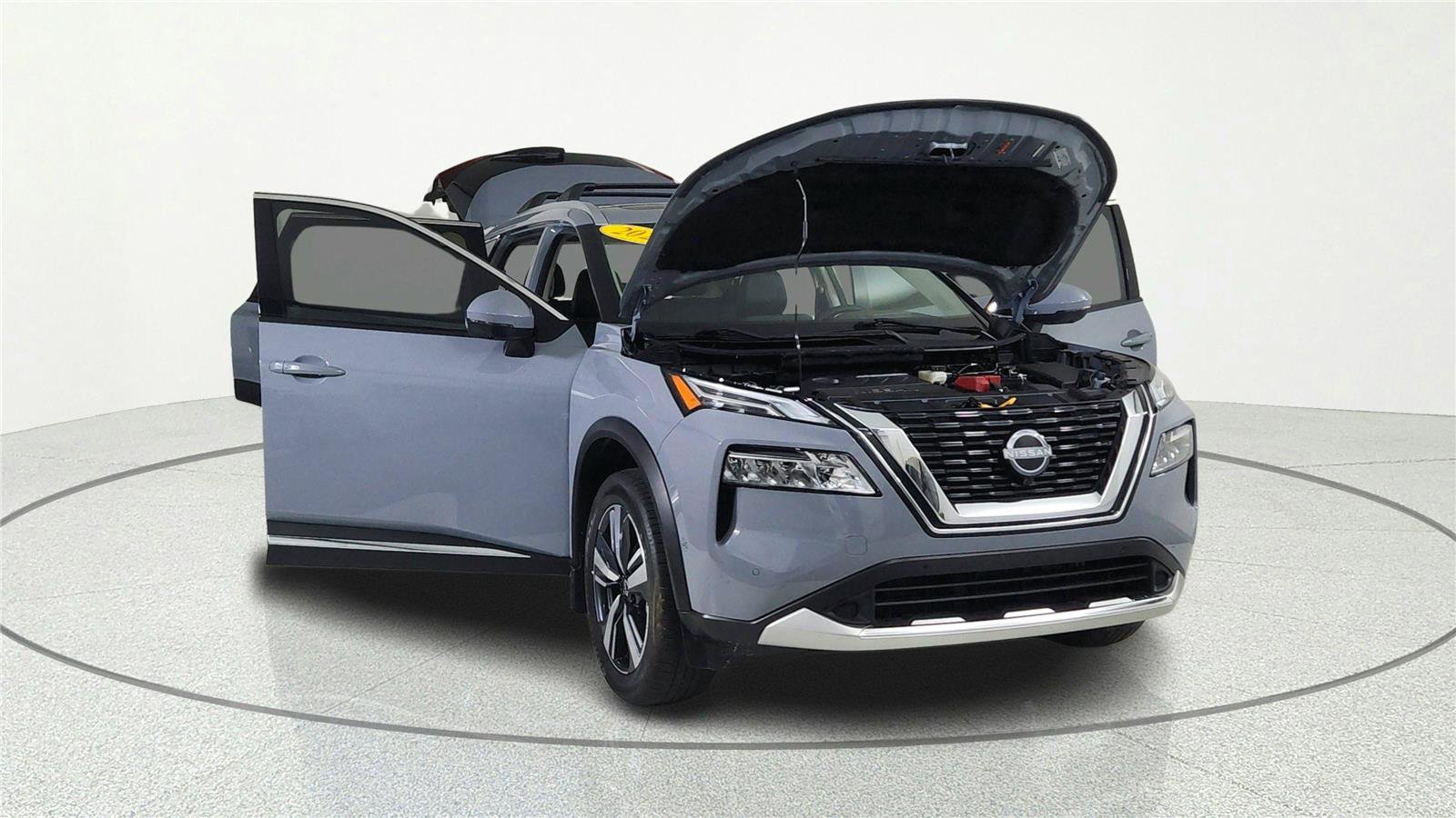 Used 2023 Nissan Rogue Platinum w/ Platinum Premium Package FWD image 5