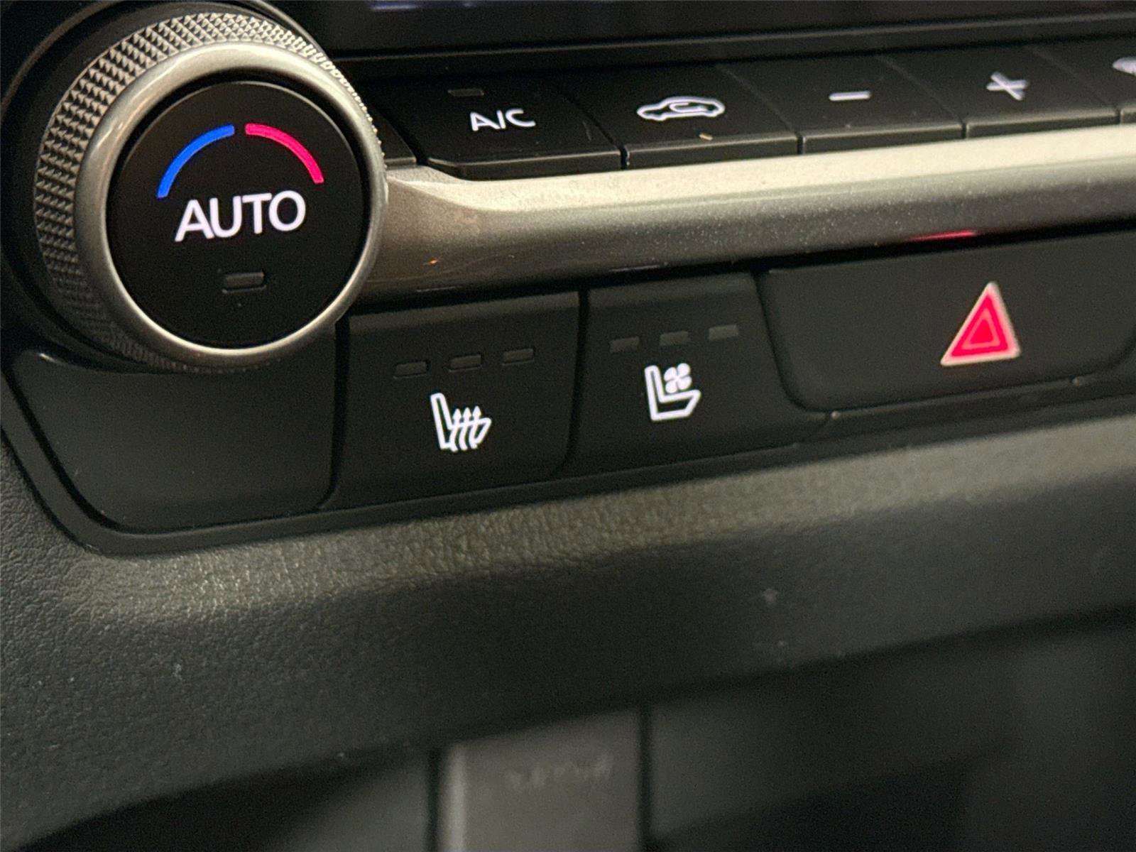 New 2026 MAZDA CX-50 AWD 2.5 Hybrid w/ Weather Package image 17