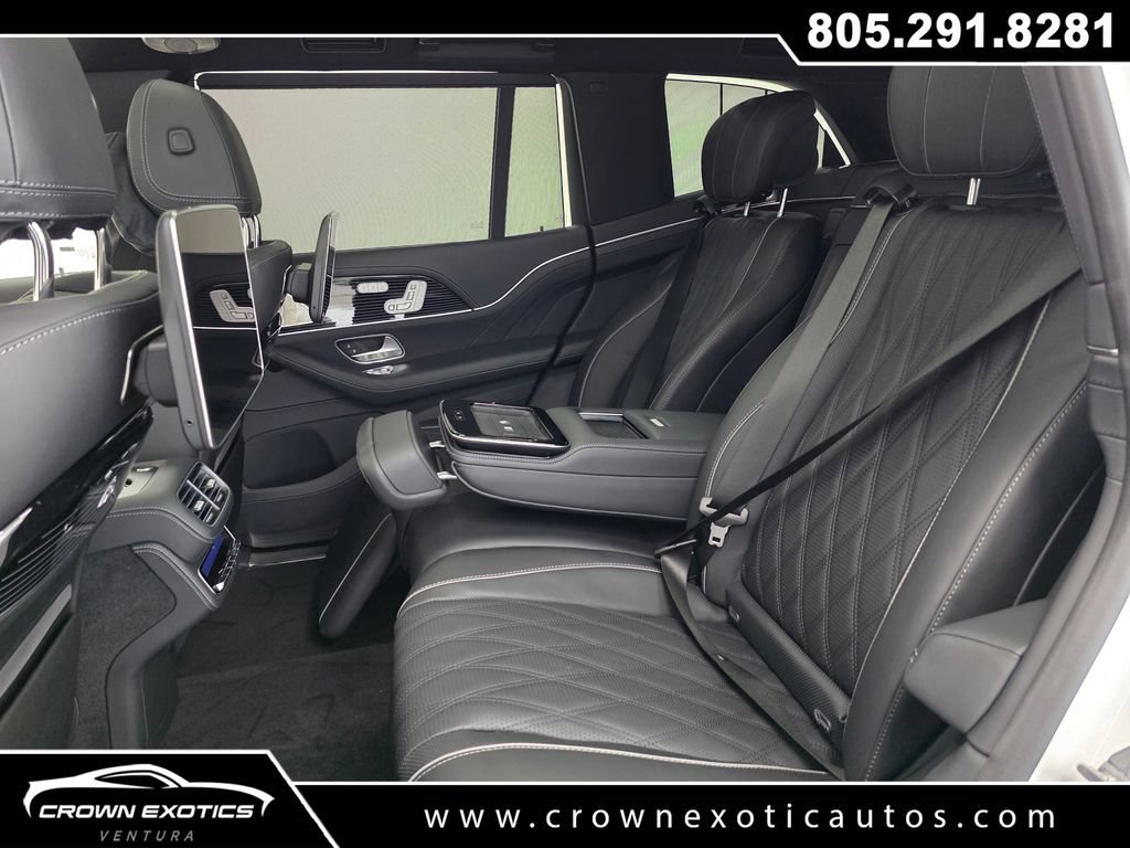 Used 2026 Mercedes-Benz Maybach GLS 600 4MATIC image 29