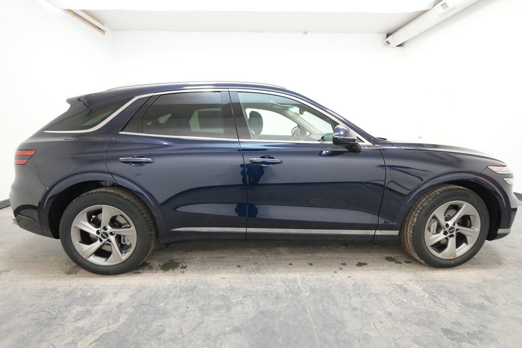 New 2026 Genesis GV70 2.5T Select image 10