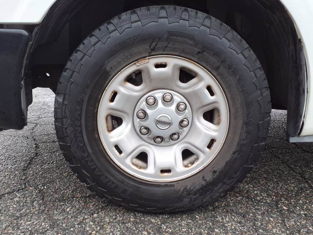Used 2016 Nissan NV 3500 SV image 7