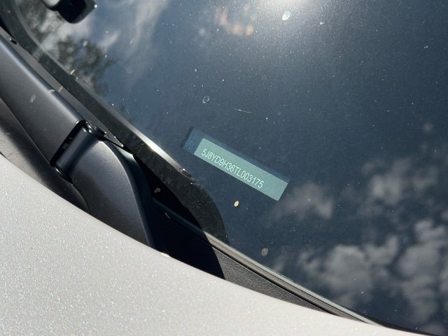 Certified 2026 Acura MDX FWD image 13