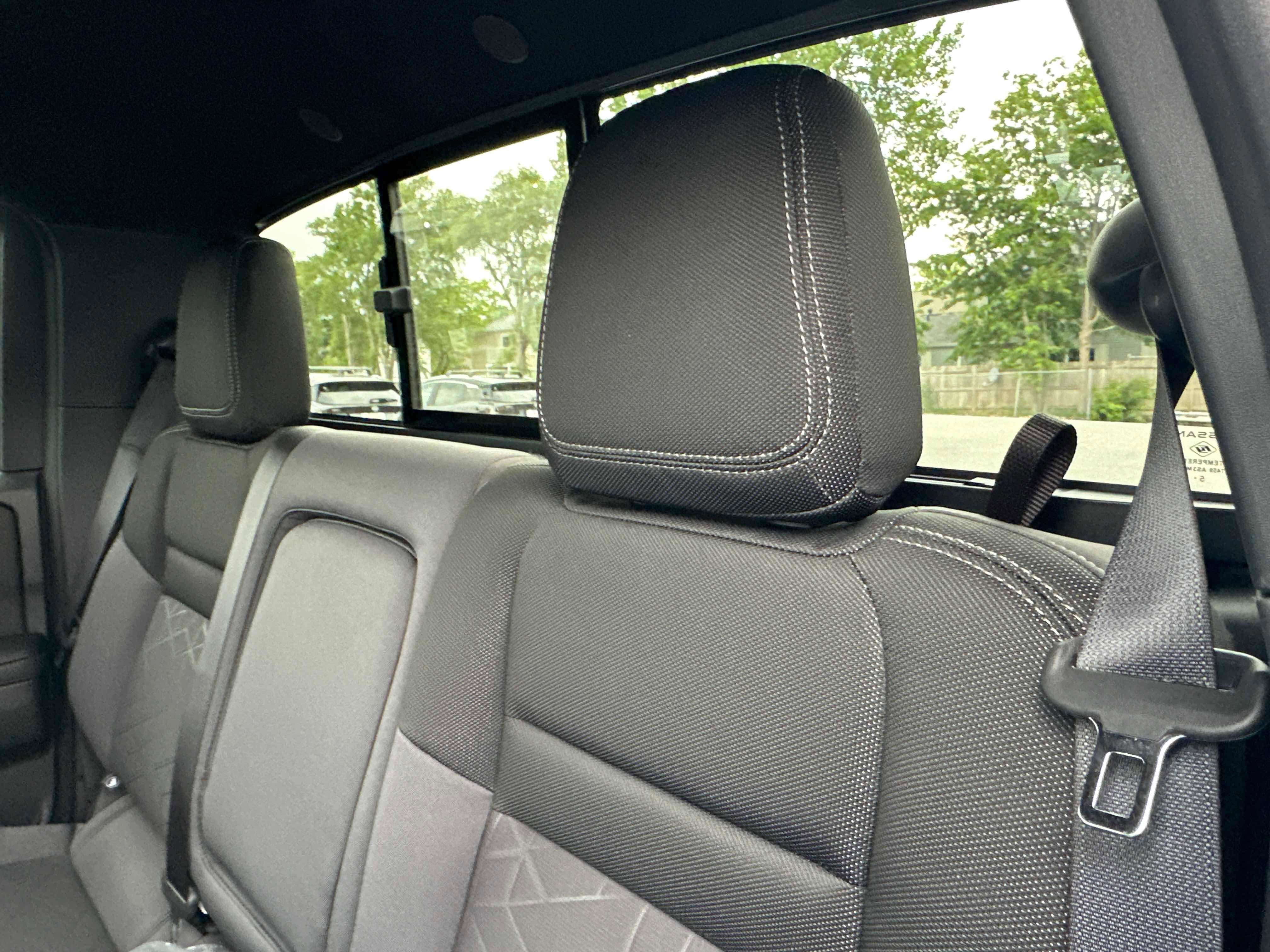 New 2026 Nissan Frontier SV w/ All-Weather Content Package AWD/4WD image 25