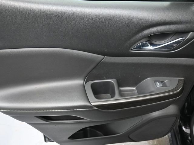 Used 2019 GMC Acadia SLT image 19