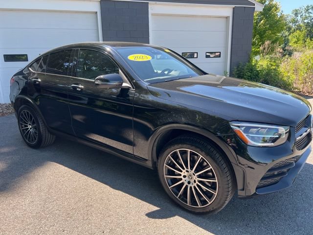 Used 2023 Mercedes-Benz GLC 300 4MATIC Coupe image 6