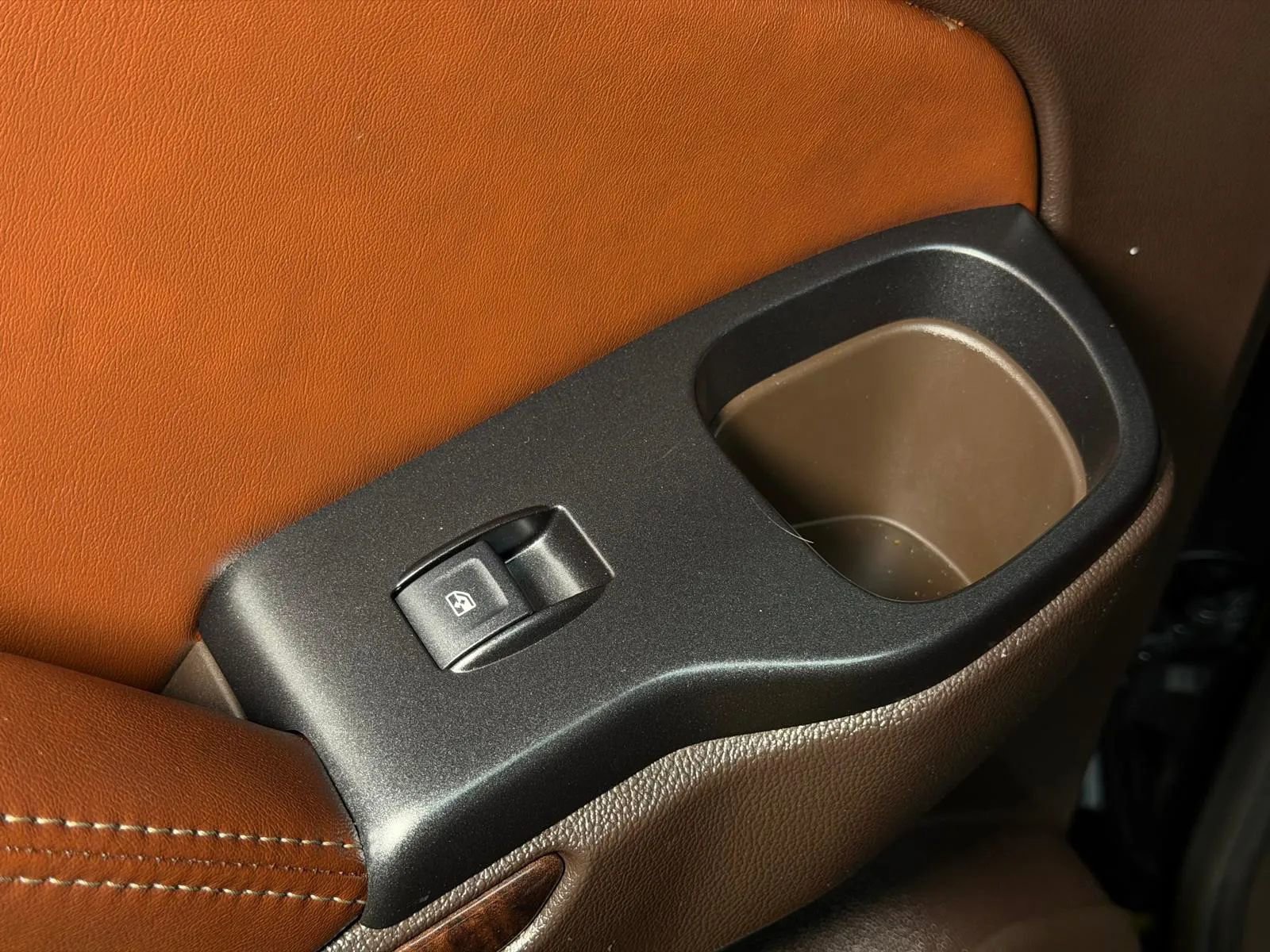 Used 2016 Chevrolet Tahoe LTZ AWD/4WD image 20