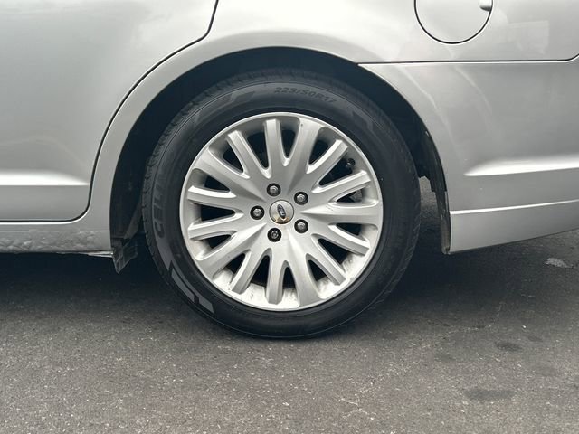 Used 2011 Ford Fusion Hybrid image 25