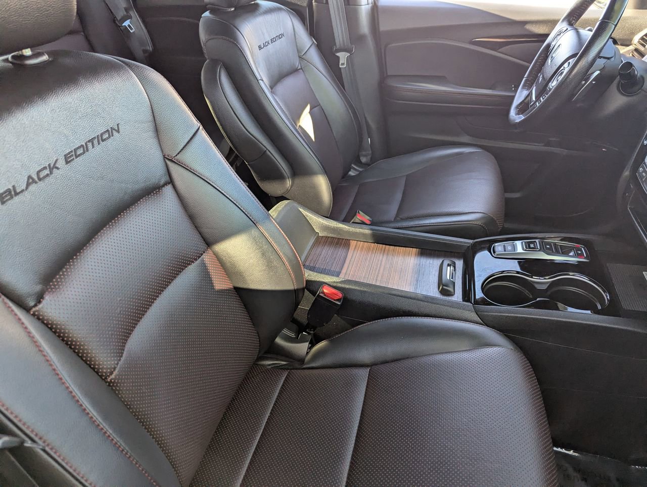 Used 2021 Honda Ridgeline Black Edition image 13