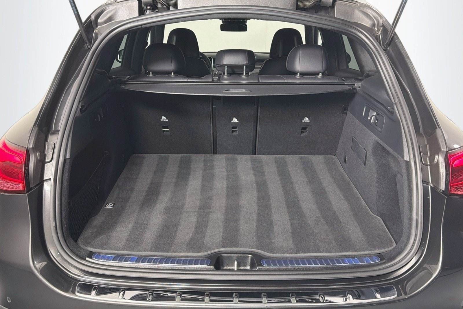Certified 2024 Mercedes-Benz GLC 300 image 25